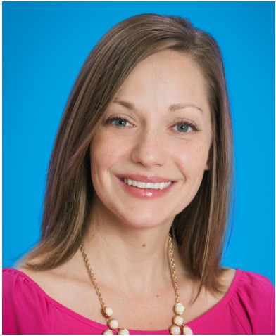 Caroline Courville headshot