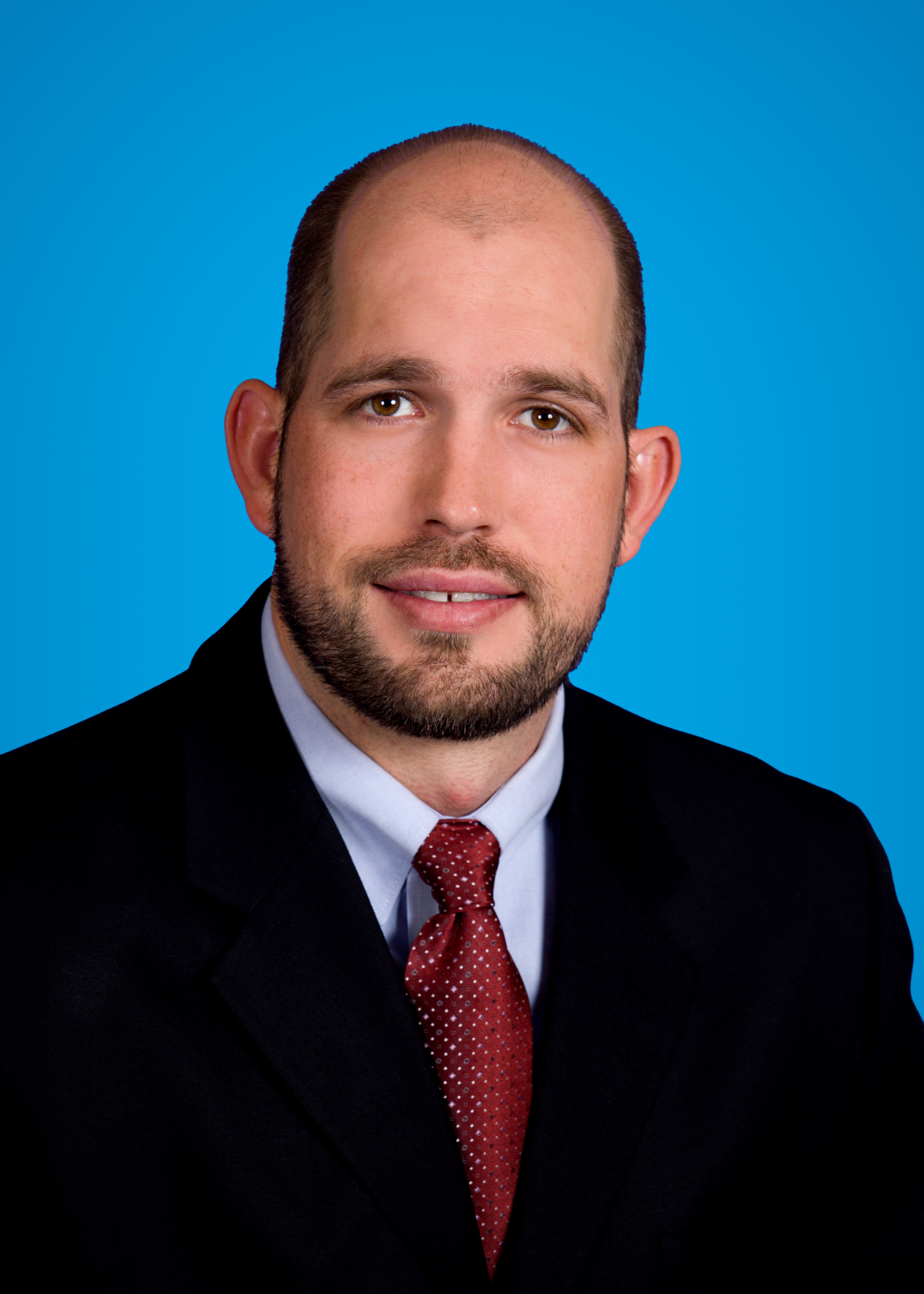 Bradley Loewer headshot
