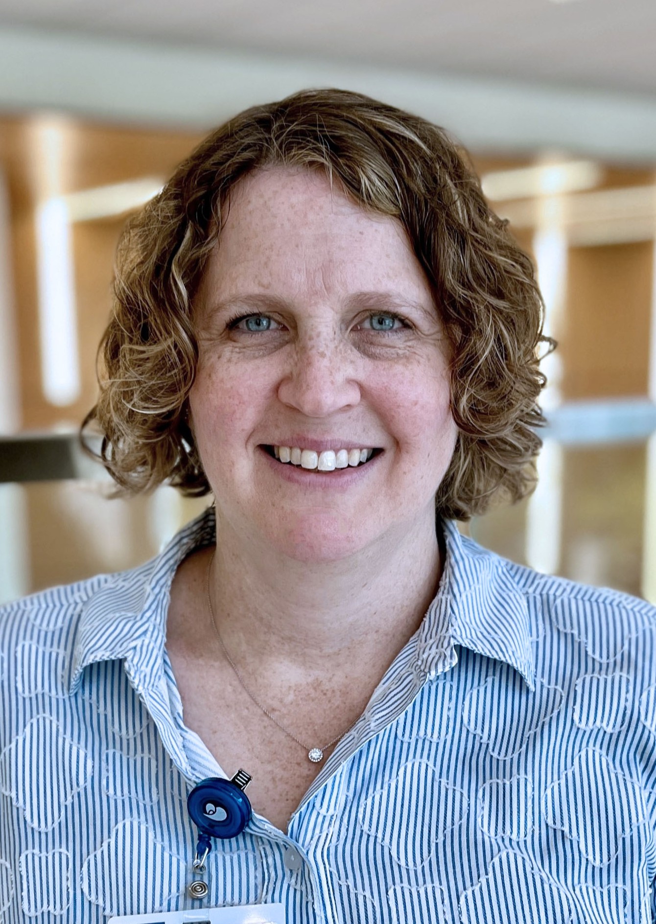 Michele Hallinan Headshot