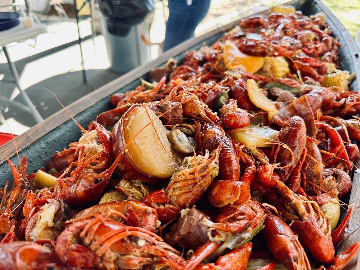 boiled crawfish